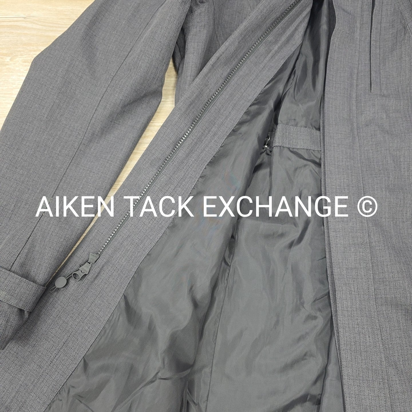 Kerrits Long Rain Jacket, Size Medium