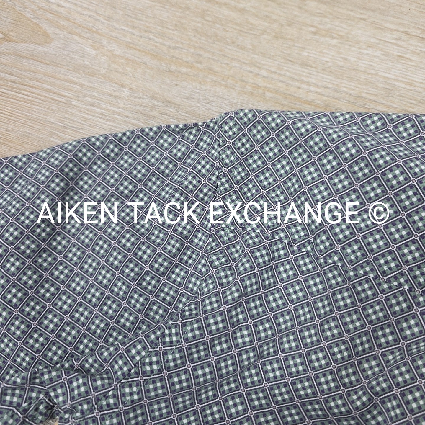 Cinch Long Sleeve Button Up Shirt, Size Small