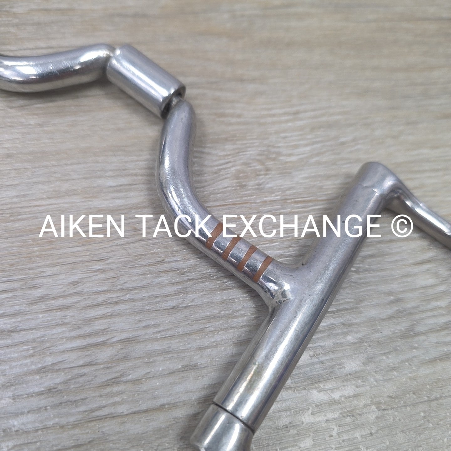 Myler Dee with Hooks & Medium Wide Ported Barrel MB 33 5.5"
