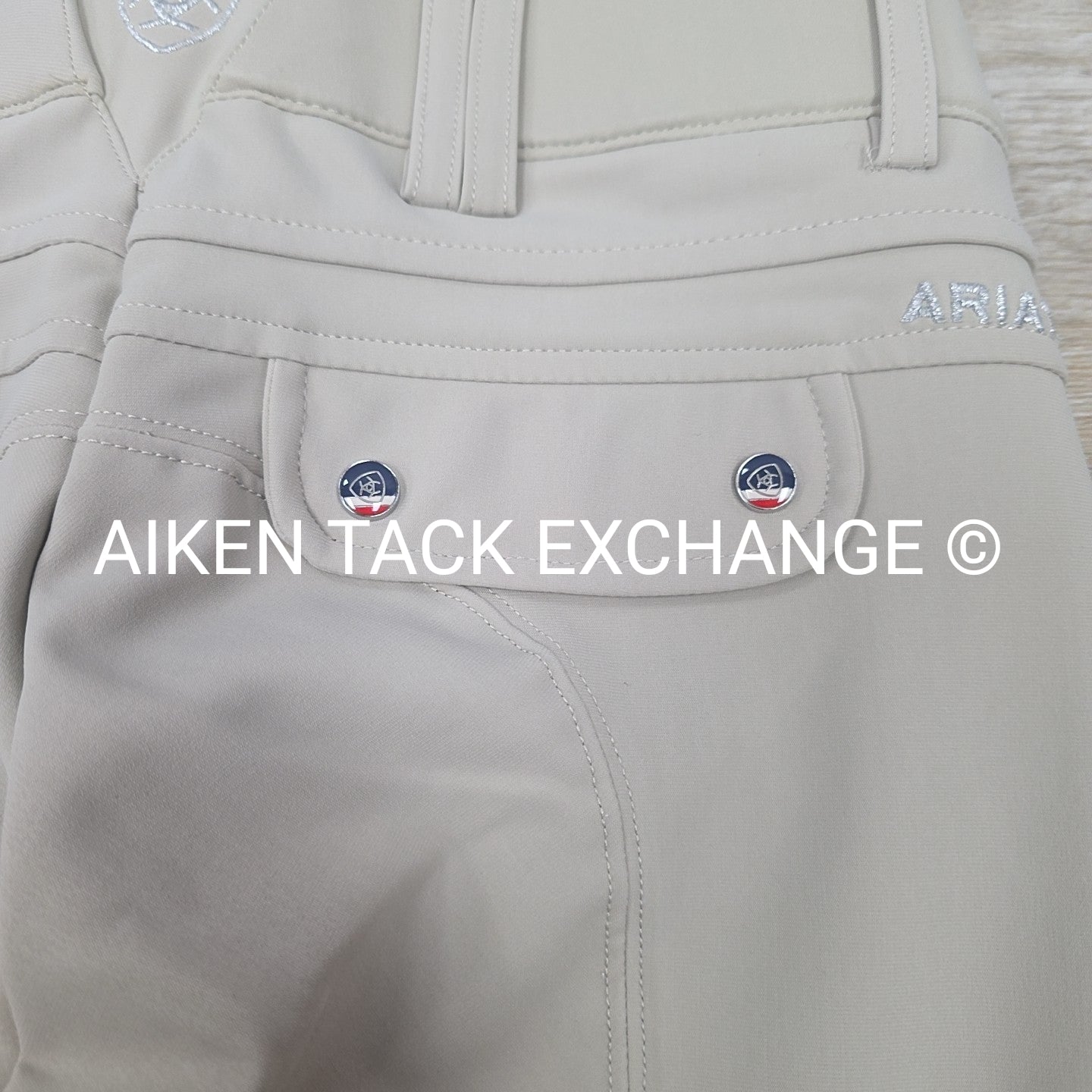 Ariat Tri Factor Silicone Grip Knee Patch Breeches, Size 22 R