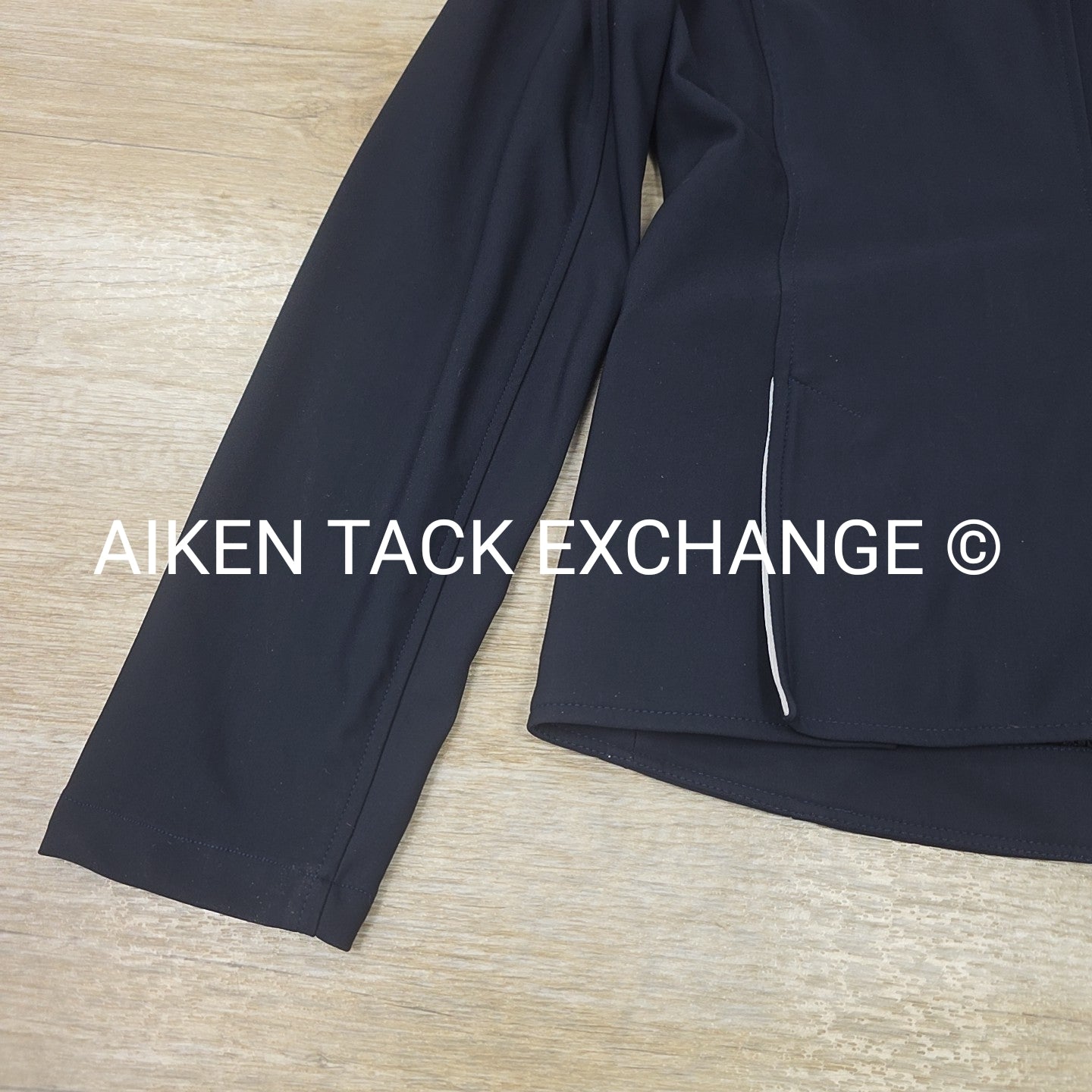 B Vertigo Show Coat, Size X-Large