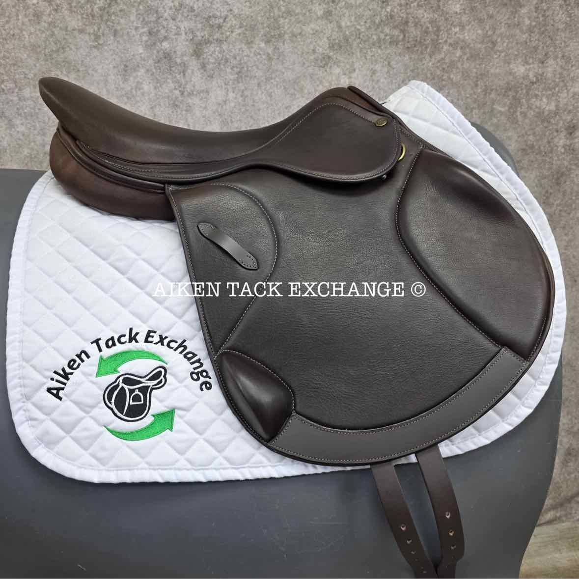 HDR - Henri de Rivel Phoenix IGP Monoflap Jump Saddle, 18" Seat, Adjustable Tree - Changeable Gullet, Foam Panels