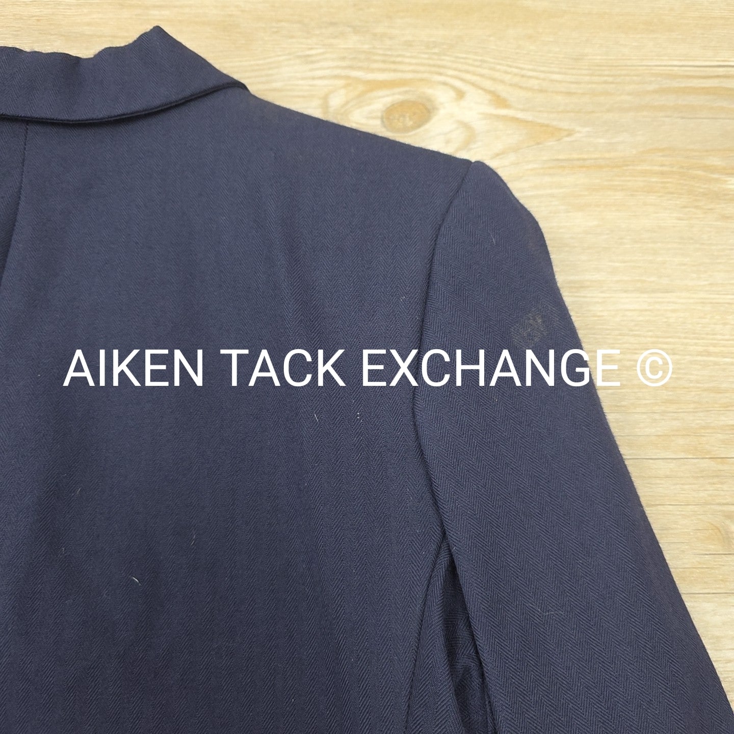 Platinum Show Coat, Size 10