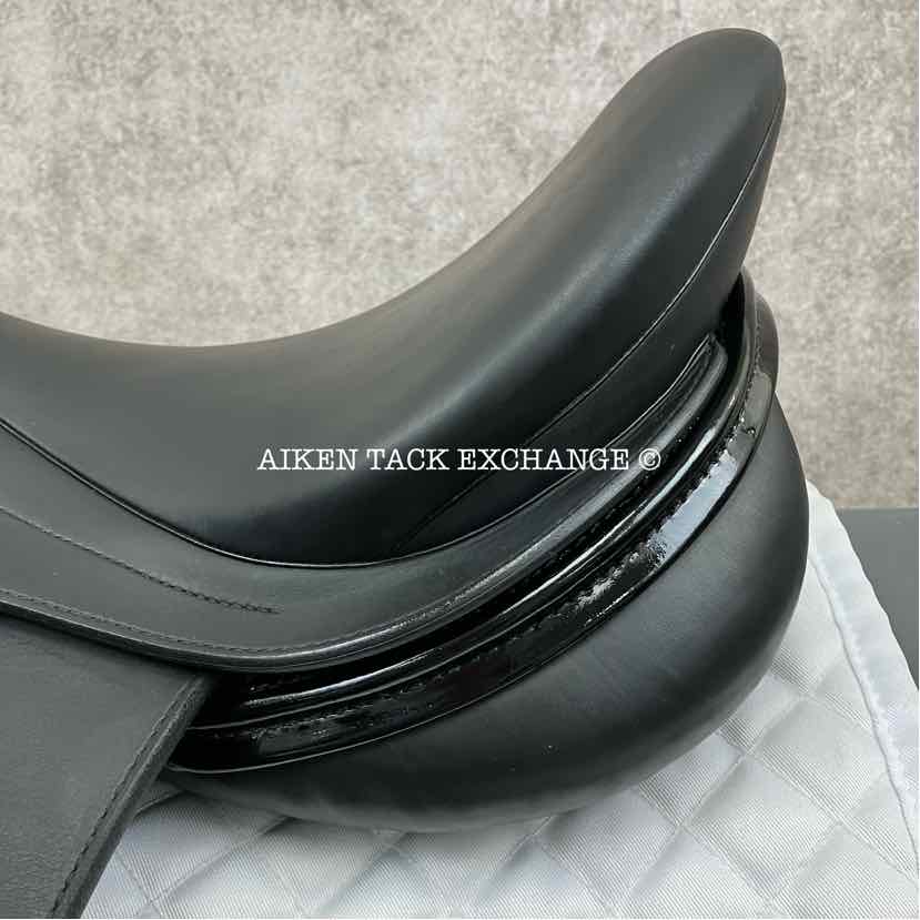 2018 Erreplus Freestyle Monoflap Dressage Saddle, 17" Seat, Adjustable Tree, Wool Flocked Panels