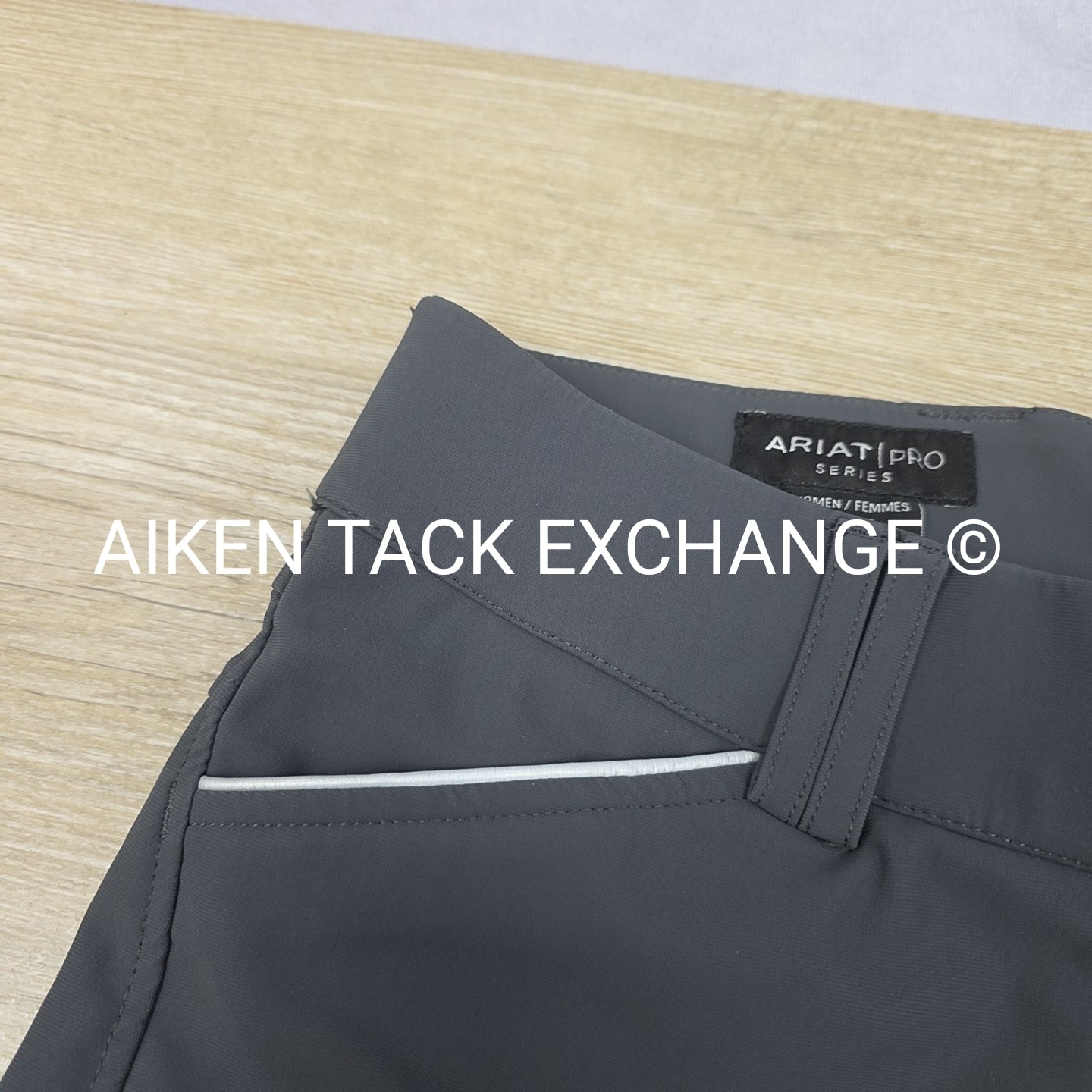 Ariat Tri-Factor Silicone Grip Full Seat Breeches, Size 34 R