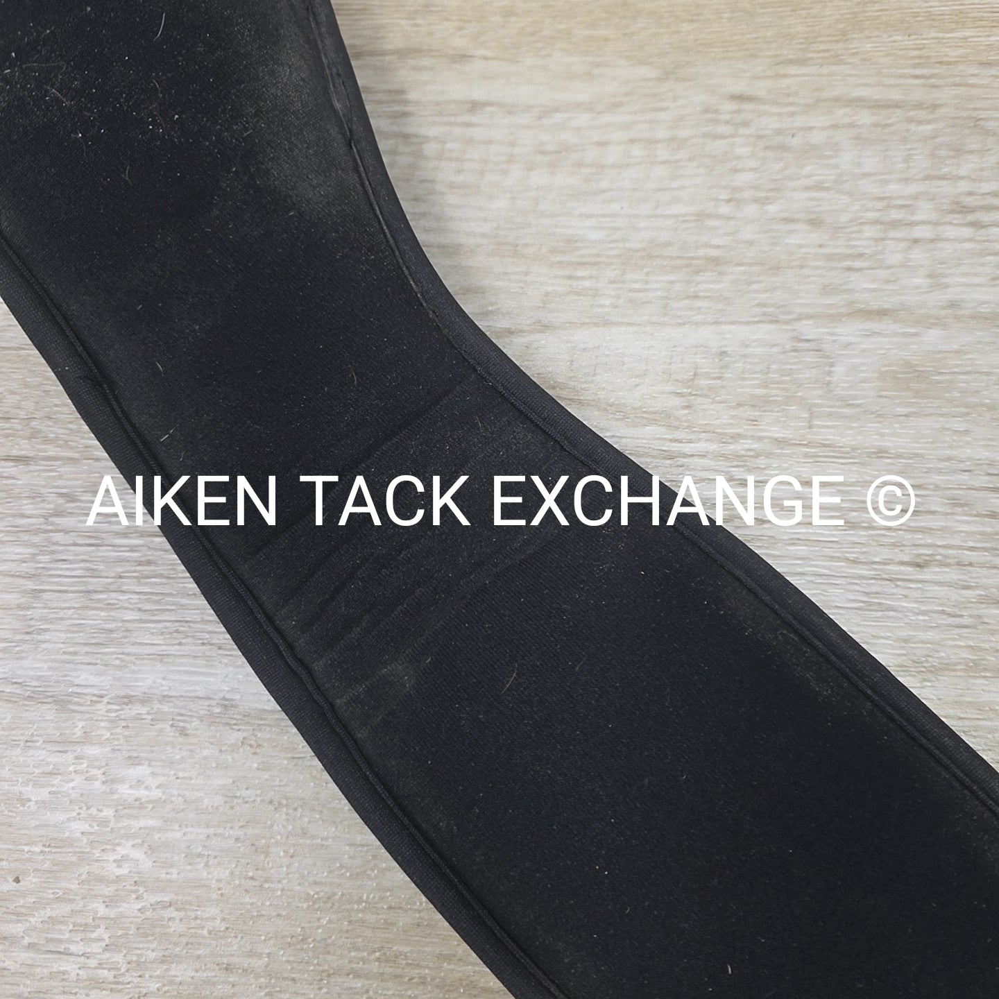 Ovation Body Form Gel Dressage Girth, Black, 22"