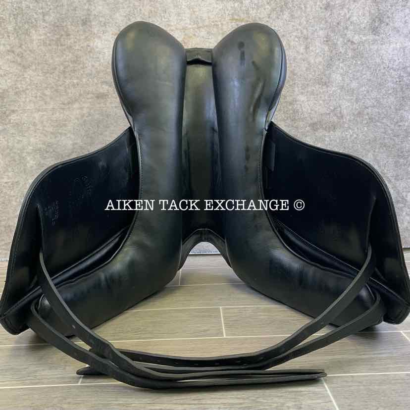 **SOLD** 2015 Custom Saddlery Signature Steffen's Advantage Monoflap Dressage Saddle, 18.5" Seat, Adjustable Tree, Wool Flocked Panels