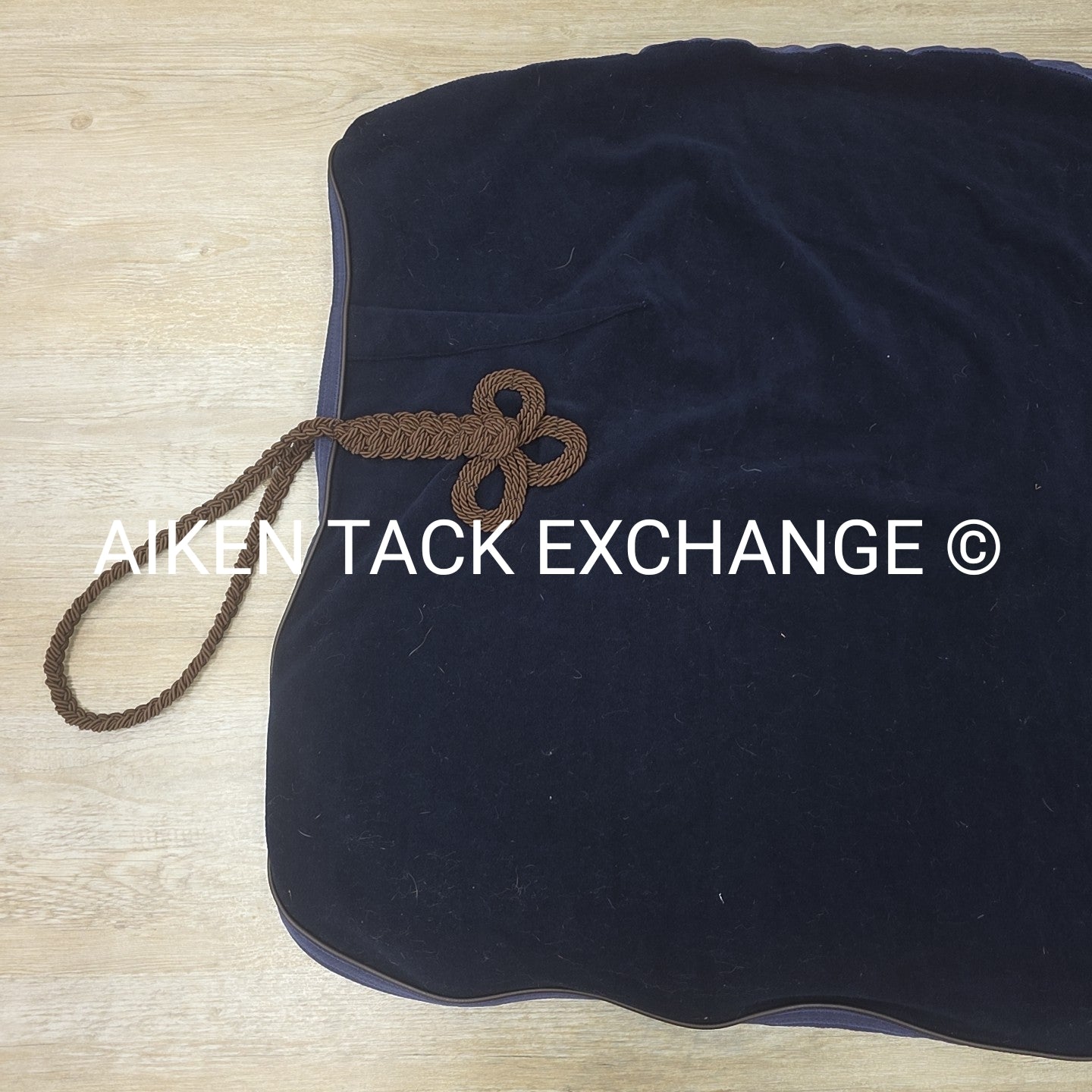 Lion Equestrian Fleece Cooler, Size 82"