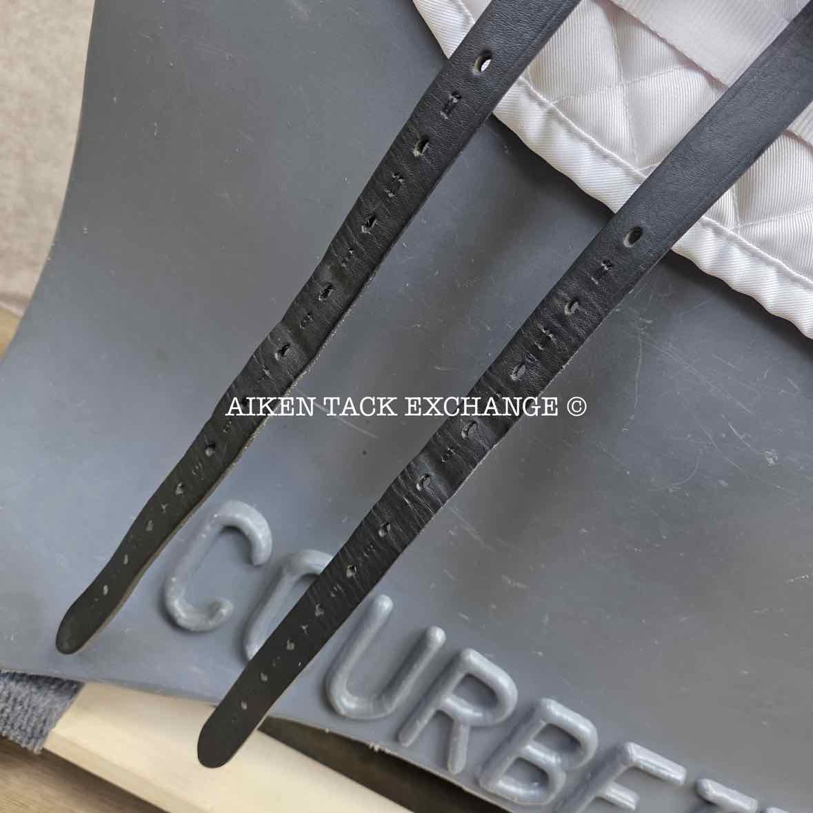 Richard Castelow Dressage Saddle, 17.5" Seat, Short Flap, Medium Wide Tree, Wool Flocked Panels