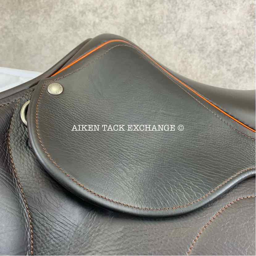 2023 Childeric FLP Close Contact Jump Saddle, 18" Seat, 2 3/4 Flap, M/MW Tree, Foam Panels, Full Buffalo Leather