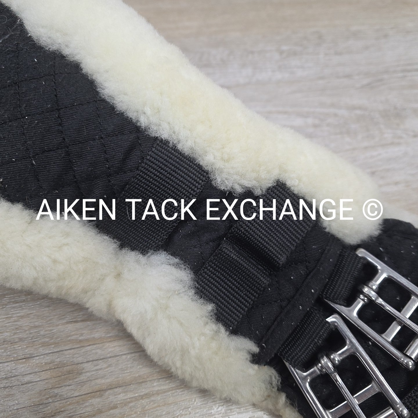 Horze Harleigh Sheepskin Girth, Back, 24"