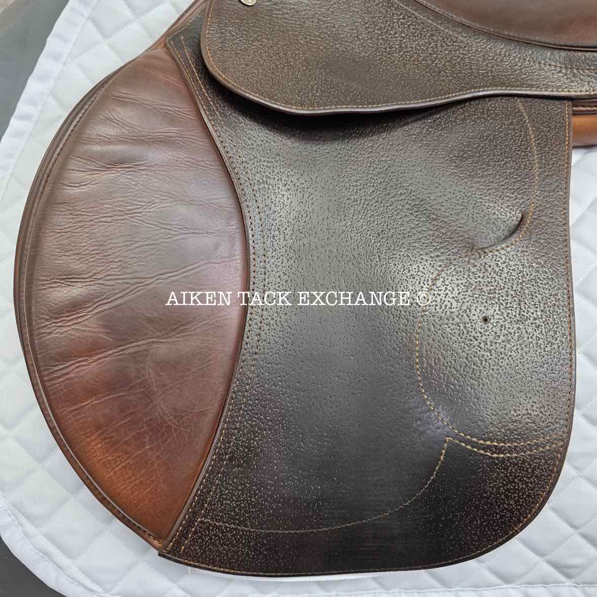 2017 PJ Close Contact Jump Saddle, 17" Seat, 3L Flap, Medium Wide Tree, Foam Panels