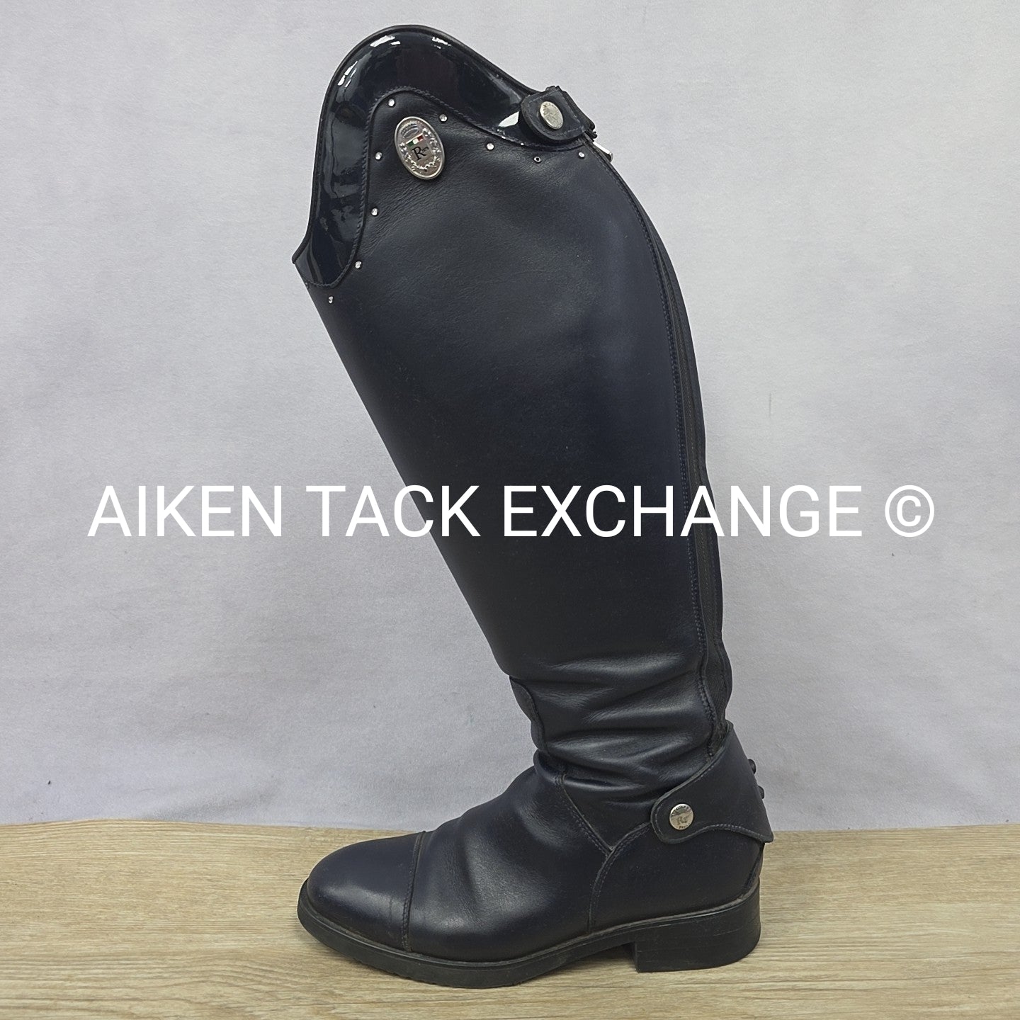 Romitelli Dress Boot with Matching Spur Straps, Size 39 Height 45 Width 44