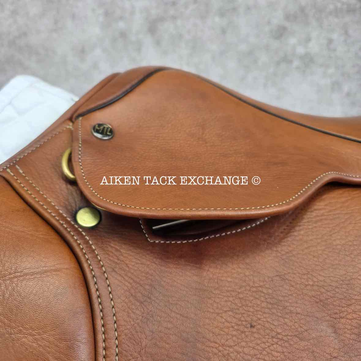 2011 Marcel Toulouse Annice Genesis Close Contact Jump Saddle, 17" Seat, Adjustable Tree, Foam Panels