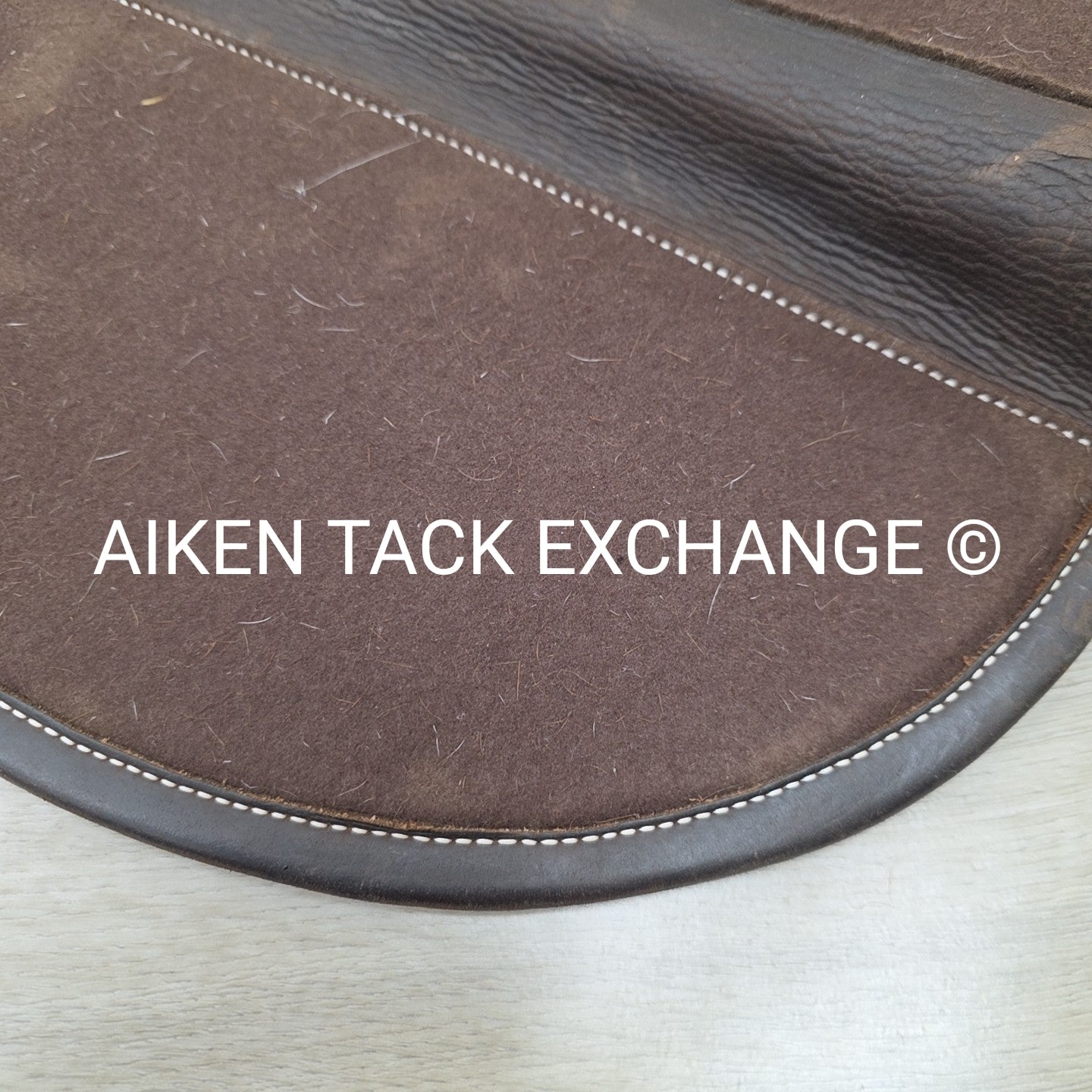 Voltaire Leather & Felt Half Pad