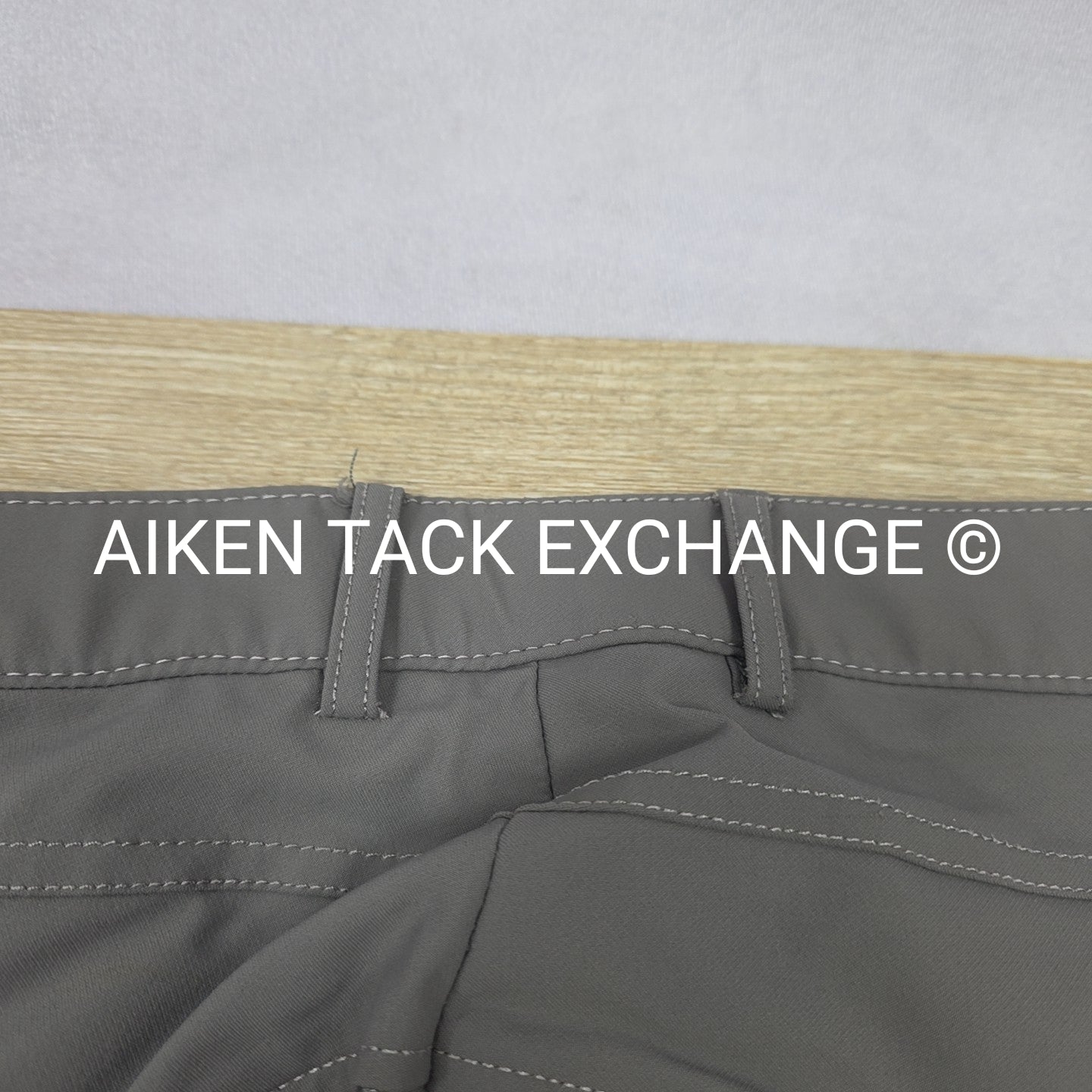 Ovation Aqua X Silicone Grip Full Seat Breeches, Size 28 R