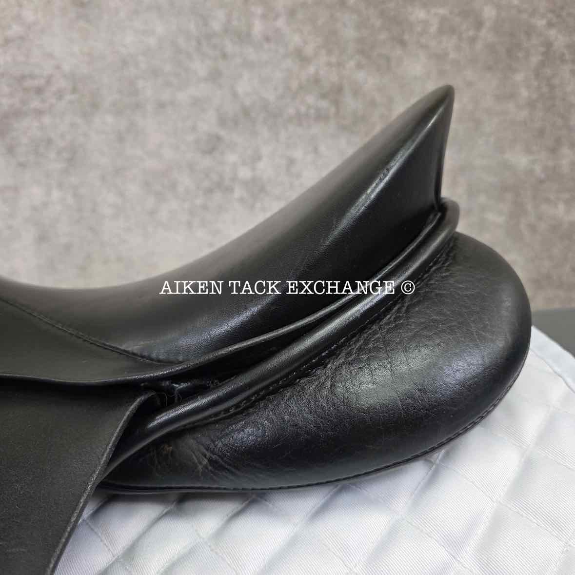 2005 Passier Grand Gilbert Dressage Saddle, 17" Seat, Medium Wide Tree, Wool Flocked Panels