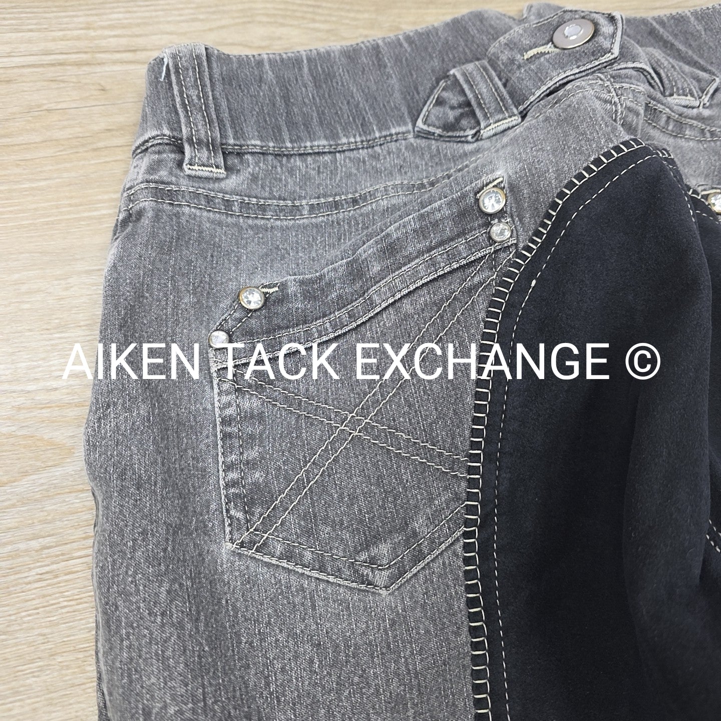 HKM Full Seat Breeches, Size 28