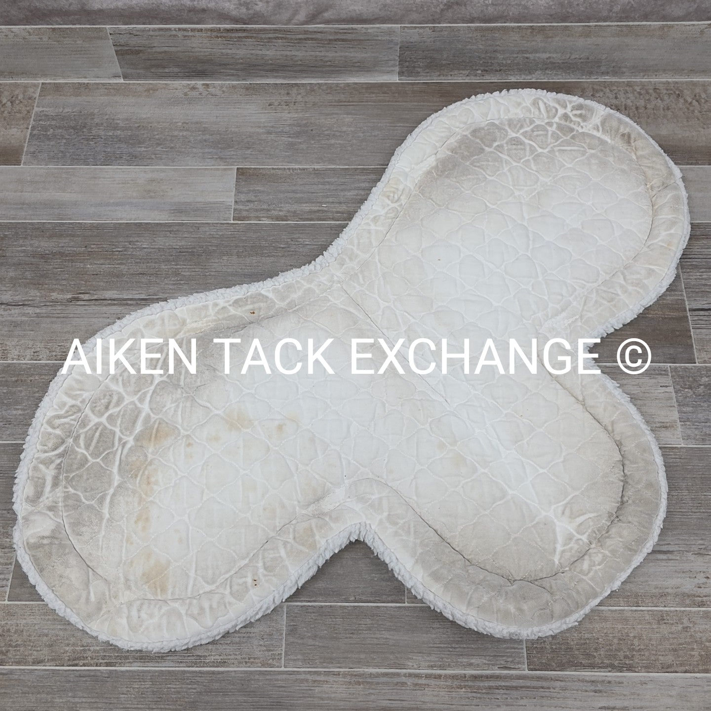 Toklat Medallion Contour Fleece Saddle Pad