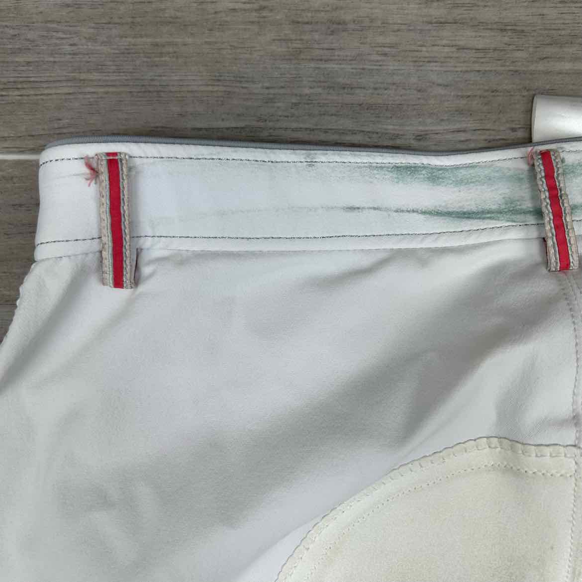 Cavallino Marino Full Seat Breeches, Size 34 (has blemishes)