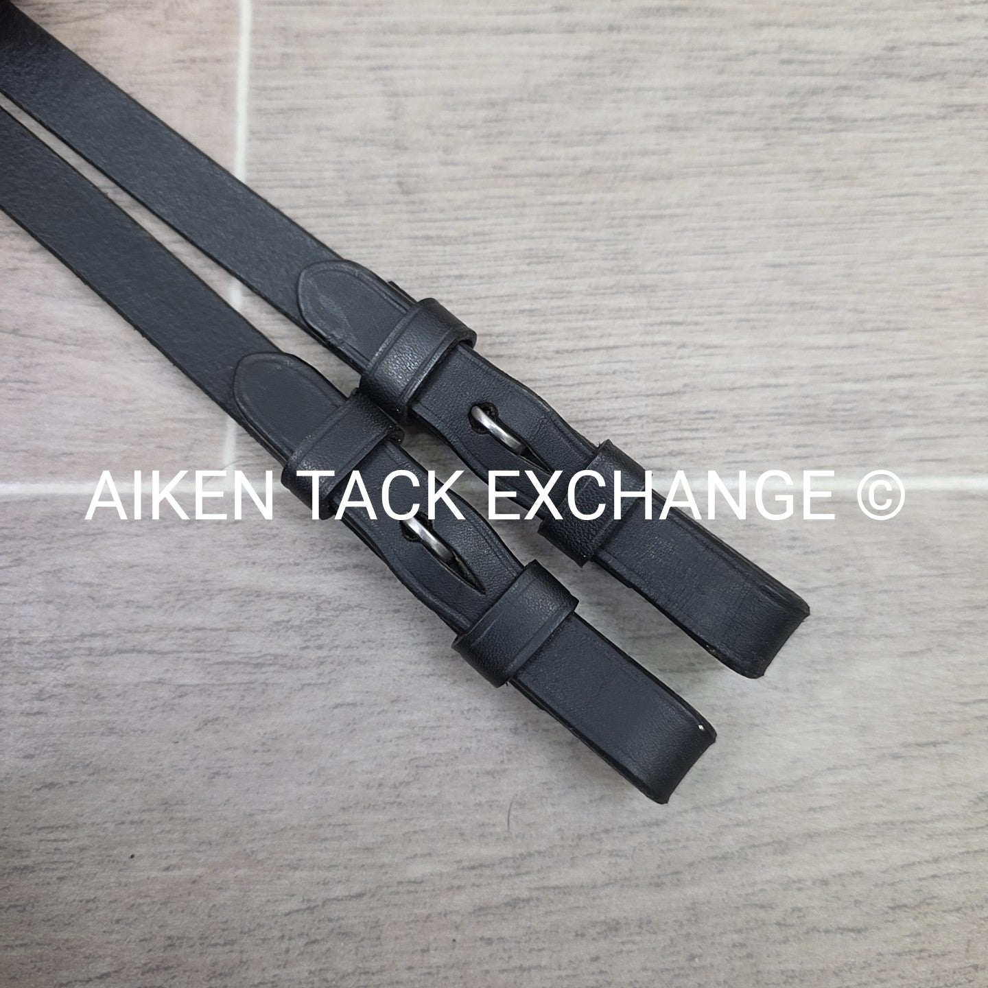 Plain  Flat Rubber Reins, Black, Size Full