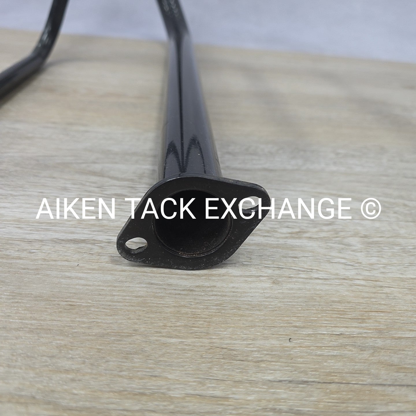Metal Wall Mount Saddle Rack