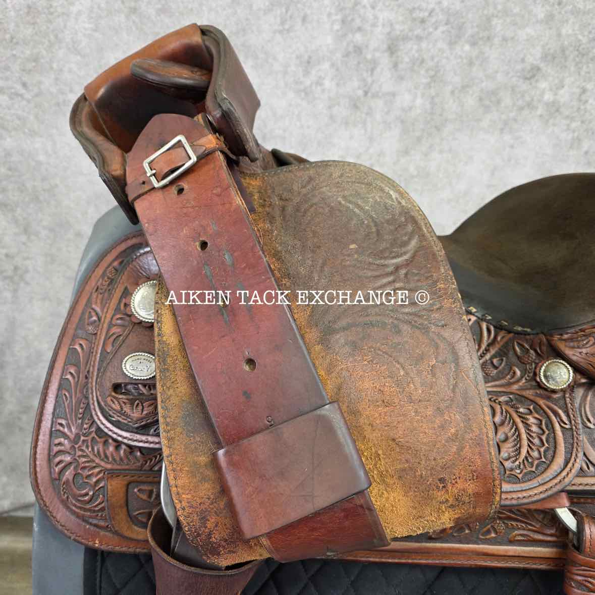 Circle Y Equitation Western Saddle, 15" Seat, Regular Tree - Semi QH Bars