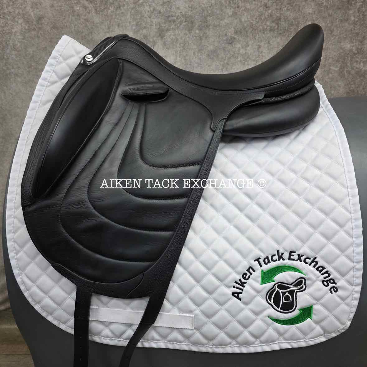 2019 Devoucoux Makila Harmonie Monoflap Dressage Saddle, 18.5" Seat - 004, 2A Flap, Dynamick Tree - Medium, D3D Panels, Full Buffalo Leather
