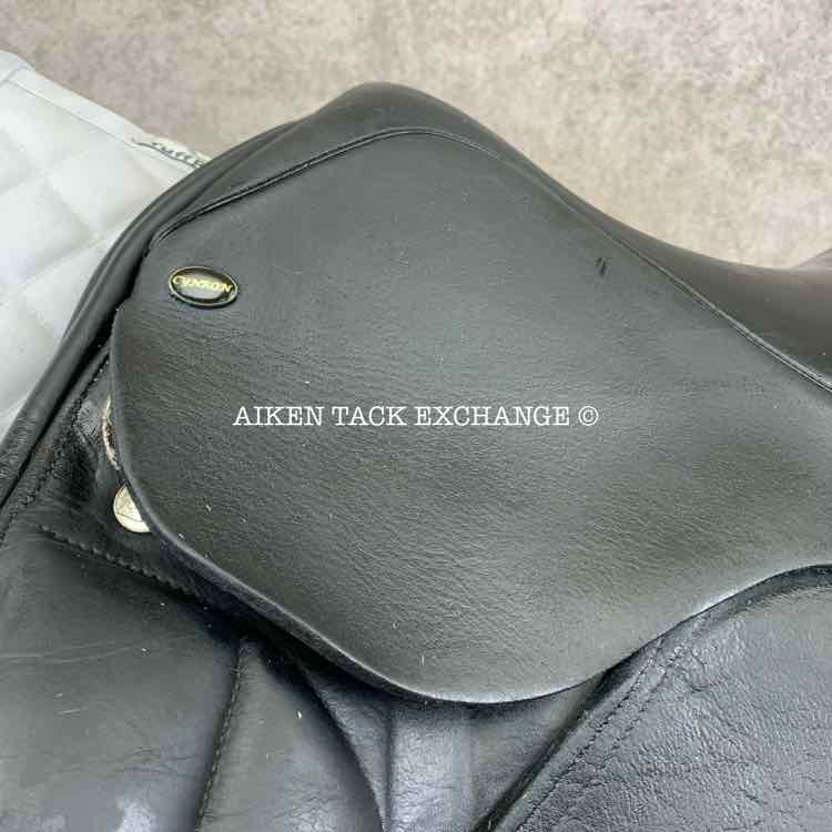 **SOLD** Cynron Dressage Saddle, 17.5" Seat, Medium Wide Tree, Wool Flocked Panels, Buffalo Leather