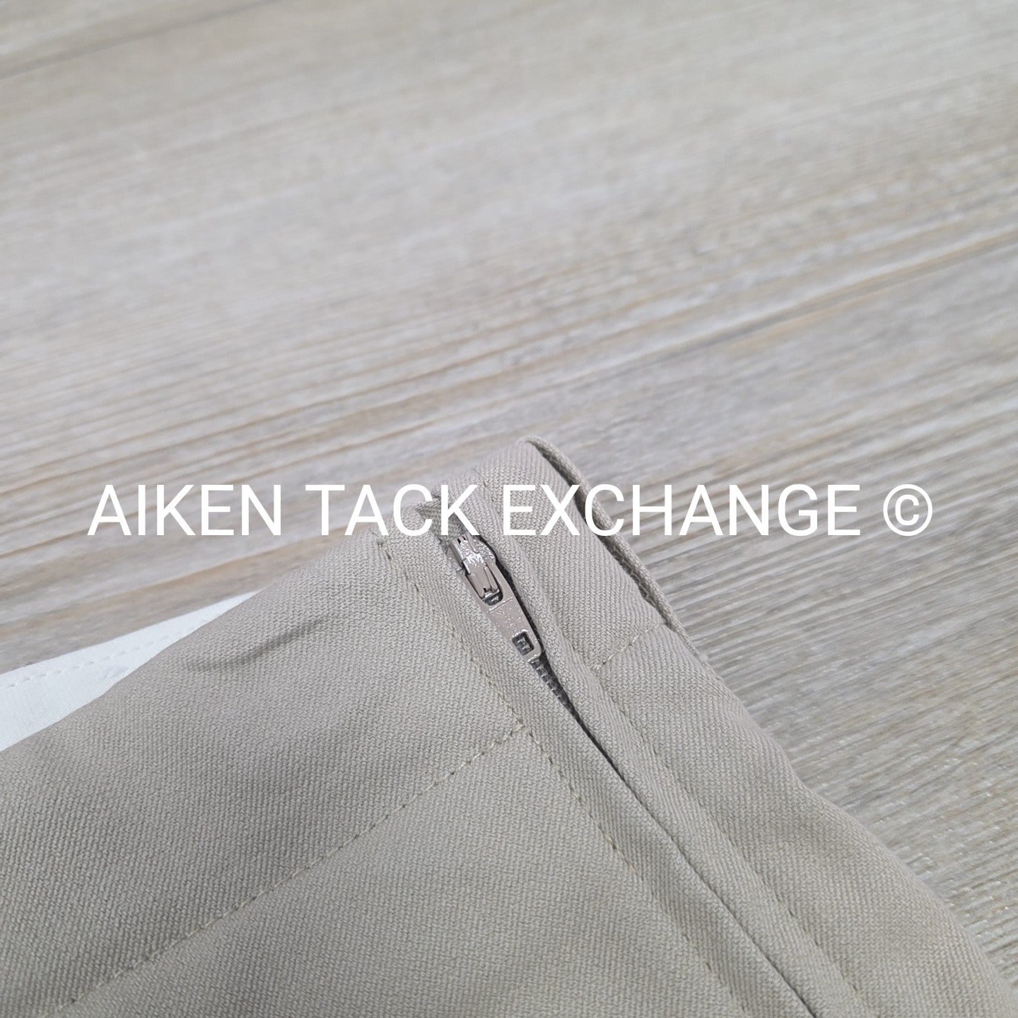 Tailored Sportsman "T.S." Knee Patch Breeches, Size 10 R