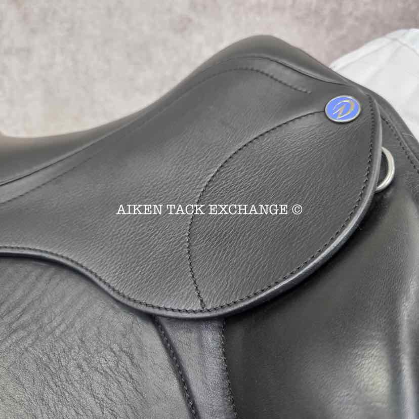 2022 Dynamic Equilibrium Monoflap Dressage Saddle, 18" Seat, Dynamic Polymer Tree, Foam Panels