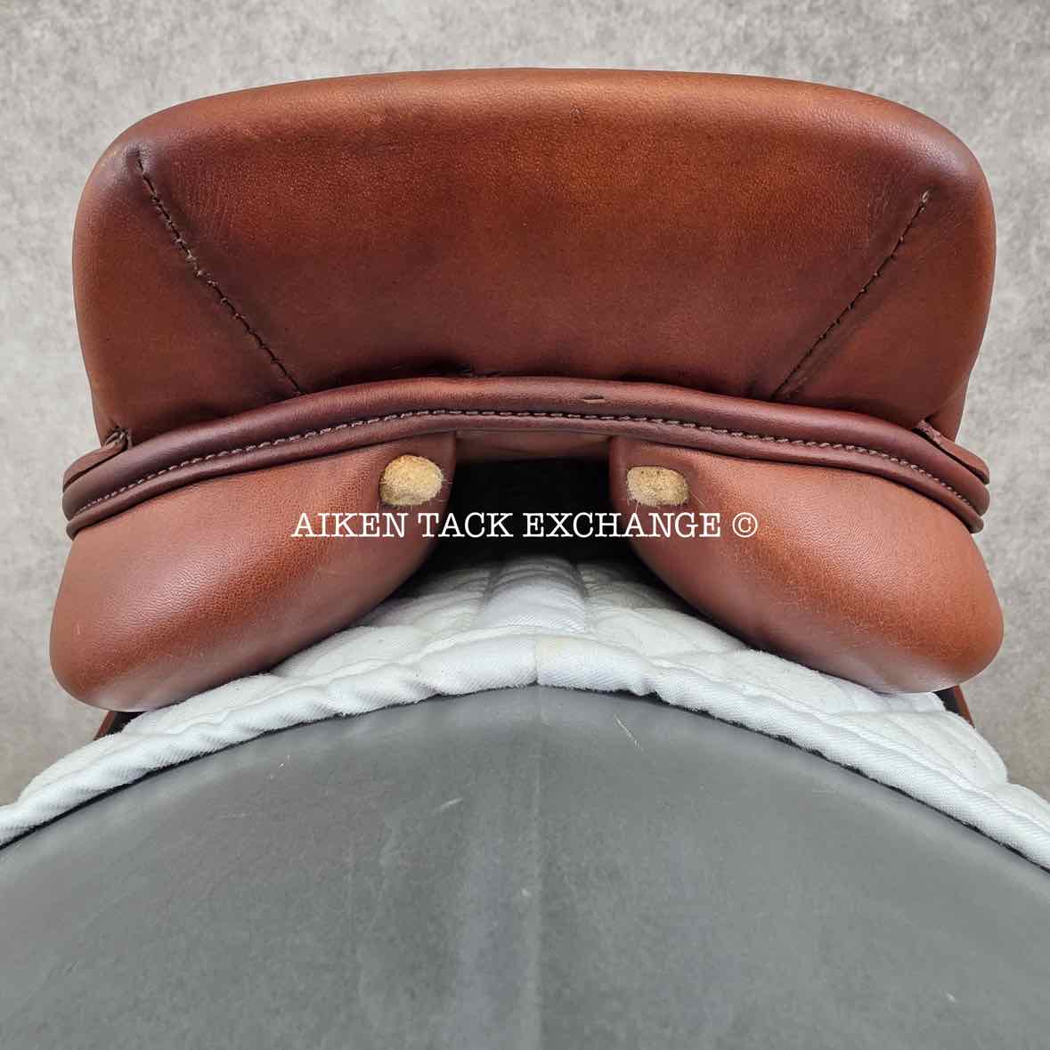 Thornhill Pro-Trainer 24K Platinum Series Close Contact Jump Saddle, 16.5" Seat, Medium Tree, Foam Panels