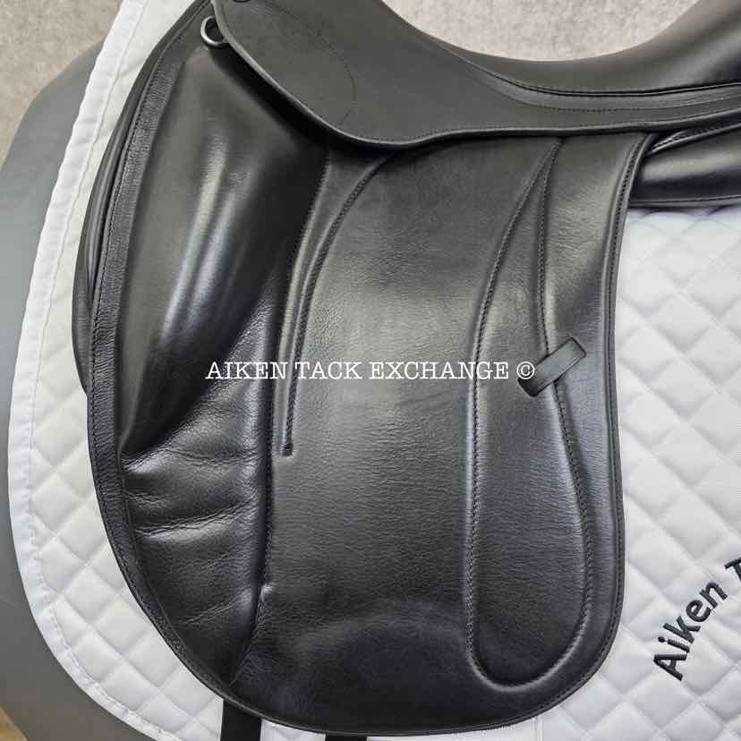 2022 Dynamic Equilibrium Monoflap Dressage Saddle, 18" Seat, Dynamic Polymer Tree, Foam Panels
