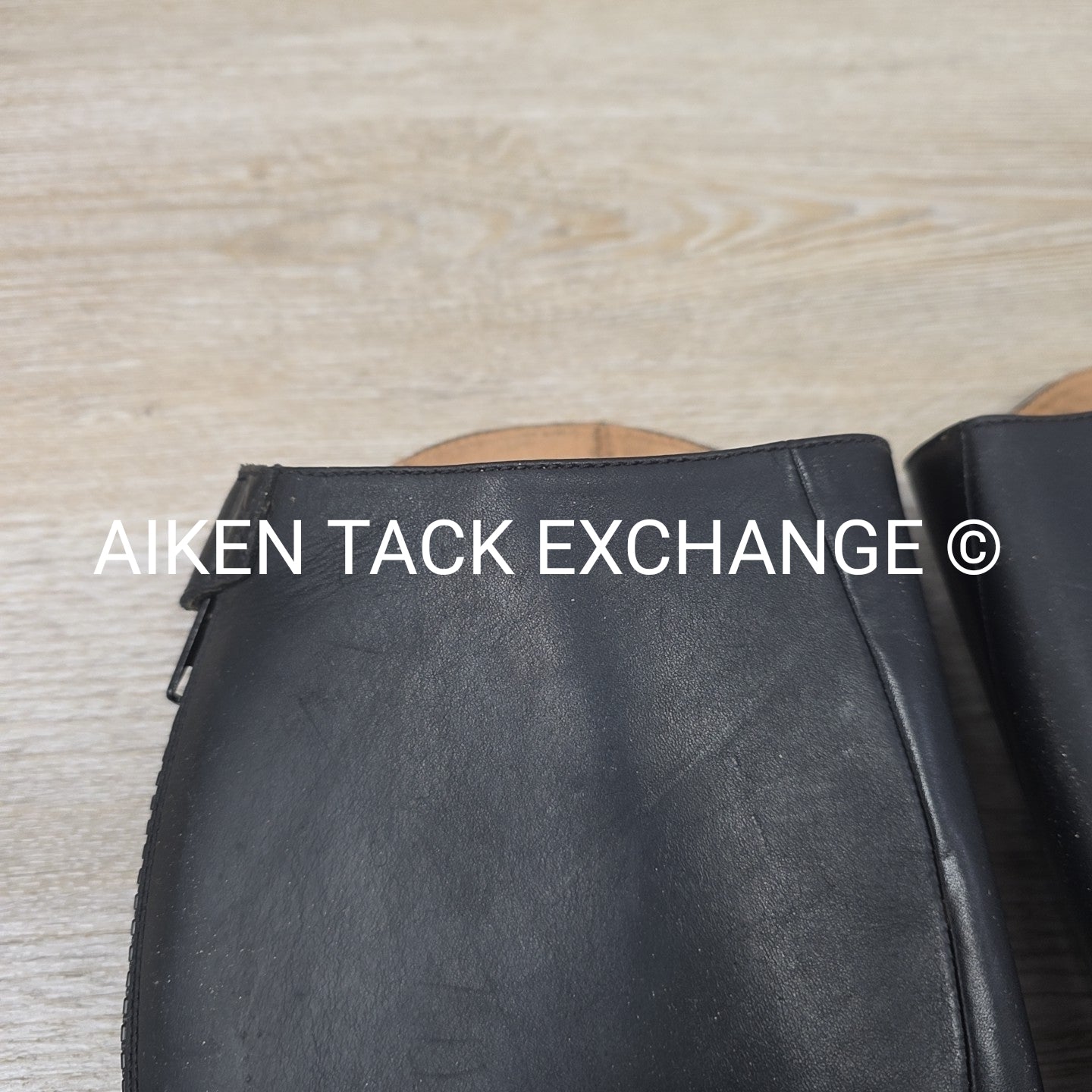 Ariat Close Contour Half Chaps, Size L S