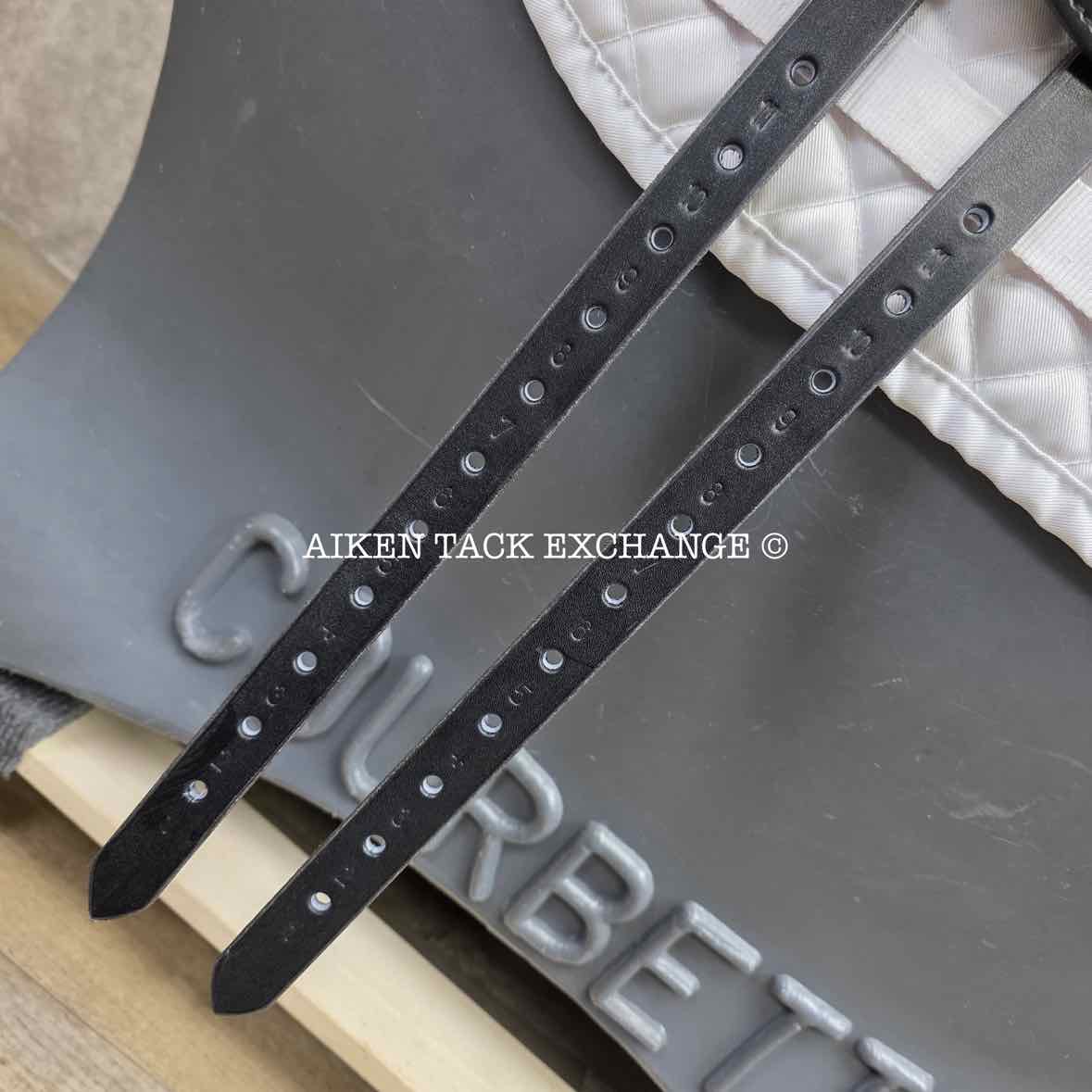 2010 Schleese Wave Dressage Saddle, 16.5" Seat, Adjustable AdapTree, Wool Flocked Panels