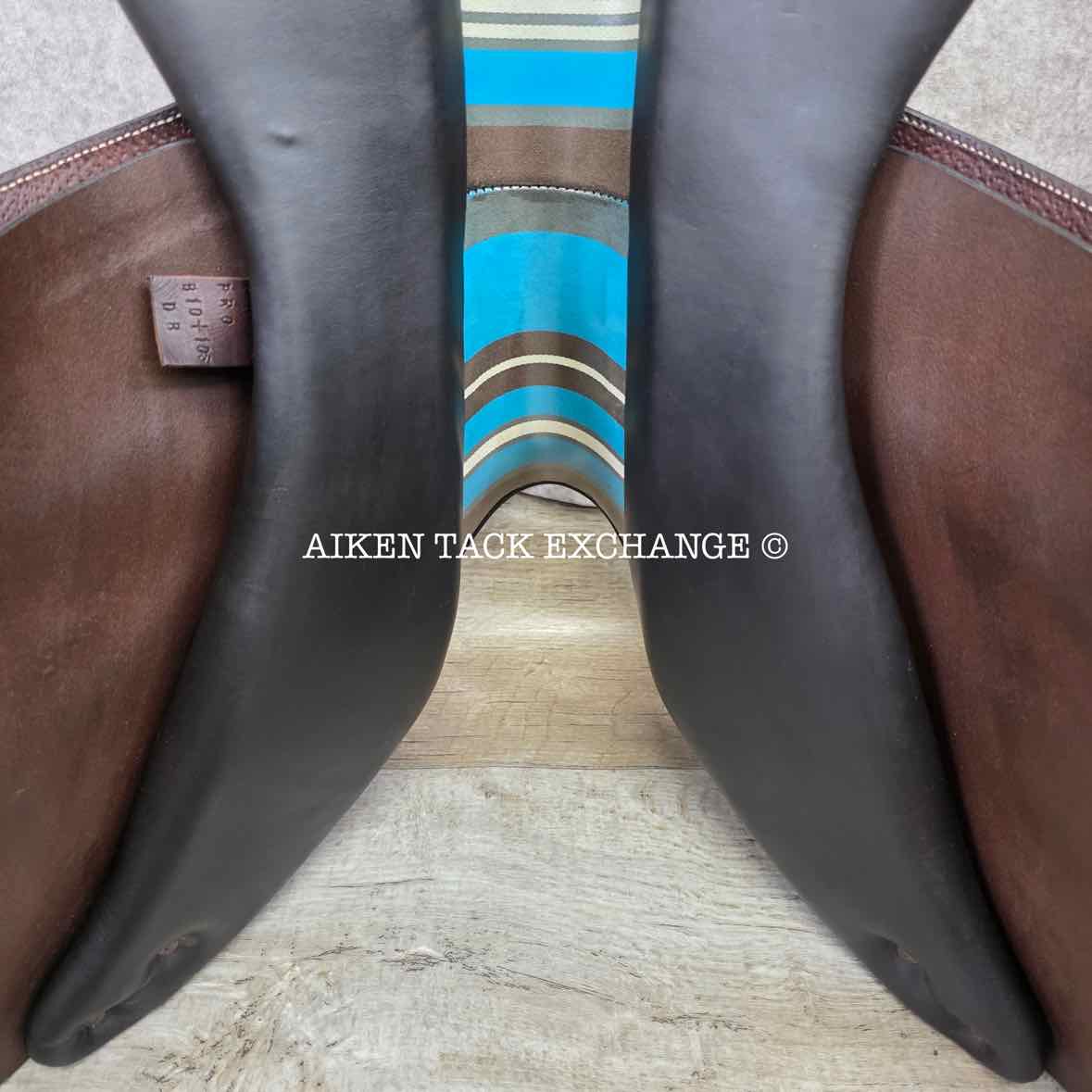 2019 Voltaire Stuttgart Jump Saddle, 17.5" Seat, 2A Flap, Medium Tree, PRO Panels, Full Buffalo Leather