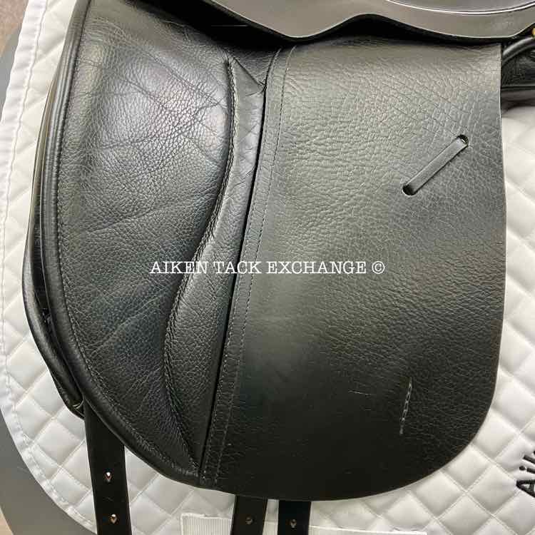 **SOLD** 2014 JRD Alvina Dressage Saddle, 18" Seat, Short Flap, Wide Tree, Wool Flocked Panels