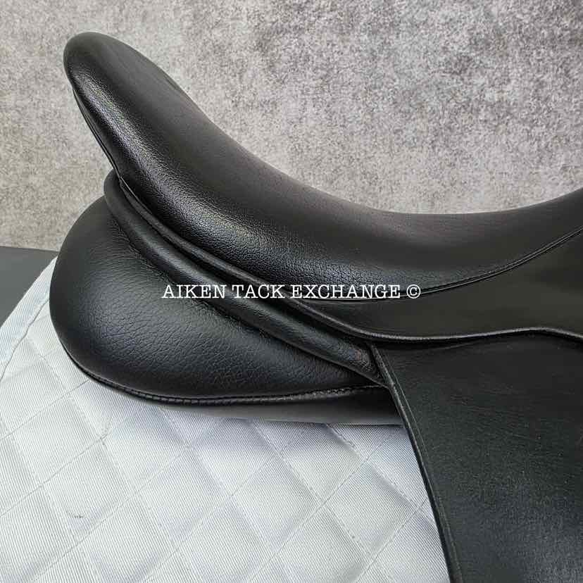 Anky Dressage Saddle, 18" Seat, Wide Tree, Wool Flocked Panels