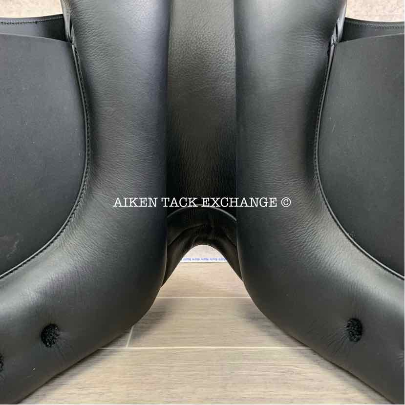 **SOLD** 2024 Collegiate Esteem Dressage Saddle, 17.5" Seat, Adjustable Tree - Changeable Gullet, Wool Flocked Panels