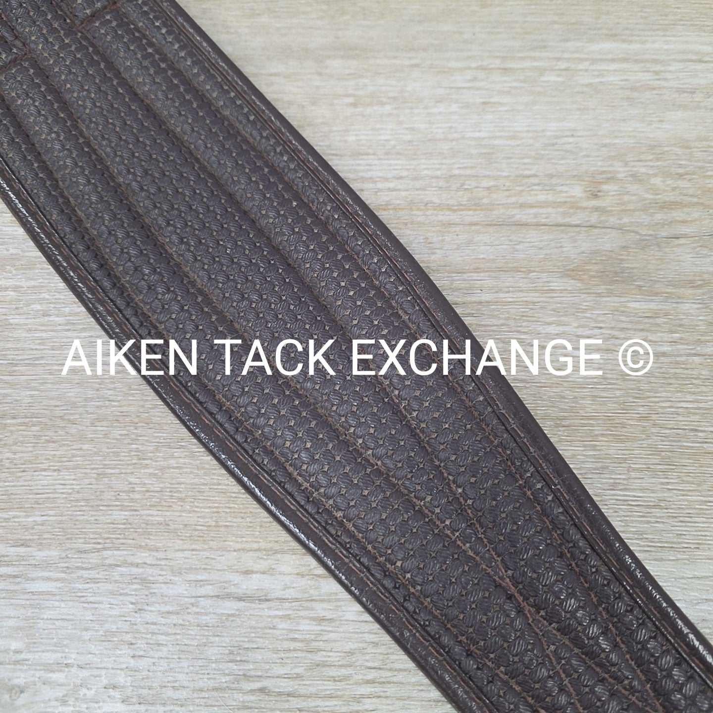 Ovation Chafeless Girth with Single End Elastic, Brown, 52"