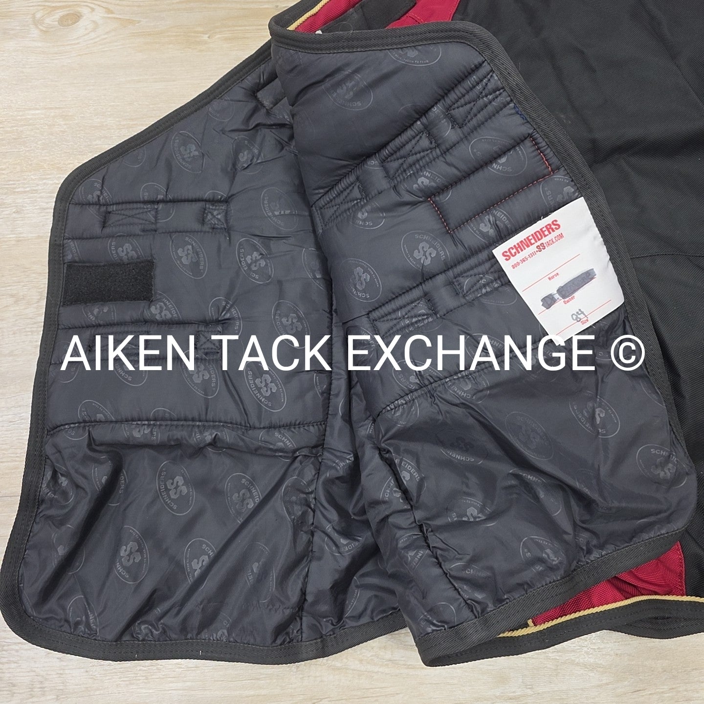 Schneiders VTEK Adjusta-Fit Heavy Weight Turnout Blanket, 84"