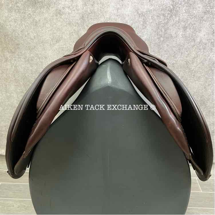 2012 CWD SE02 Close Contact Jump Saddle, 17" Seat, 2C Flap, Medium Tree, Foam Panels, Full Buffalo Leather