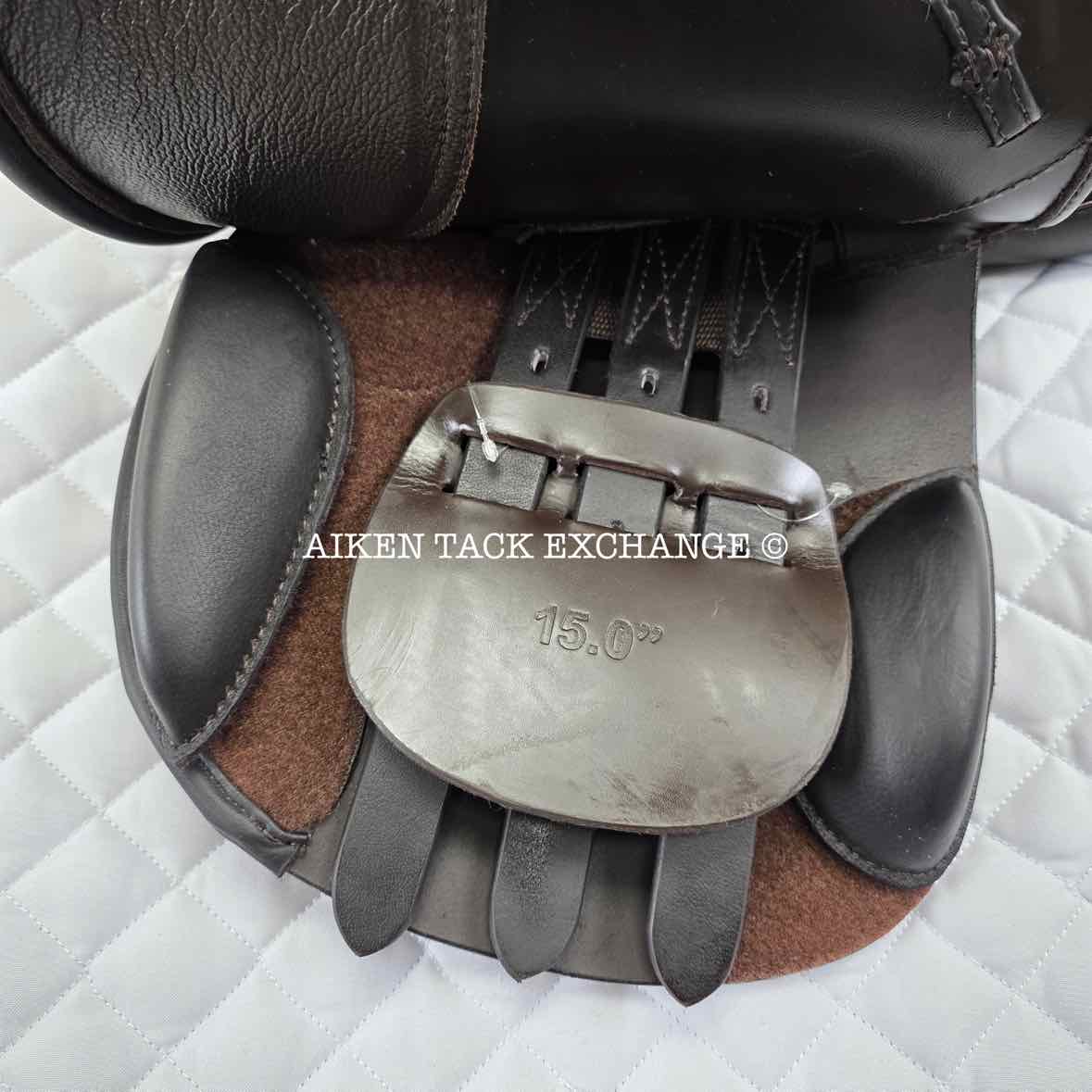 Royal Heritage Merida Youth Close Contact Saddle, 15" Seat, Adjustable Tree - Changeable Gullet, Wool Flocked Panels