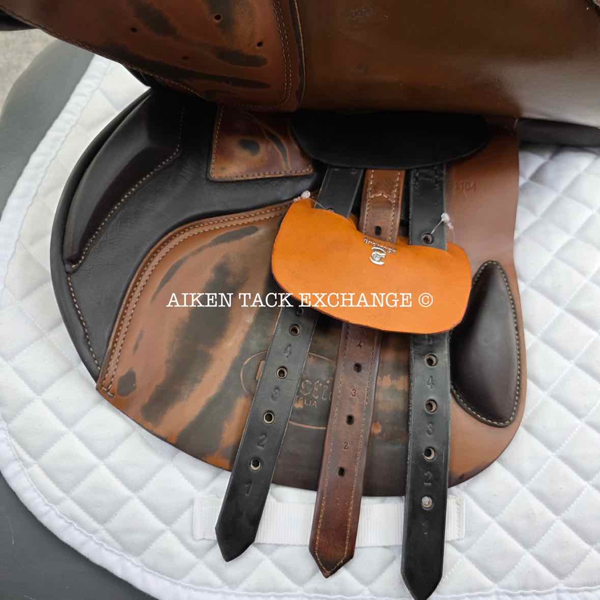 2004 Prestige Nona Garson Elite Close Contact Jump Saddle, 17" Seat, 33 Tree - Medium, Foam Panels