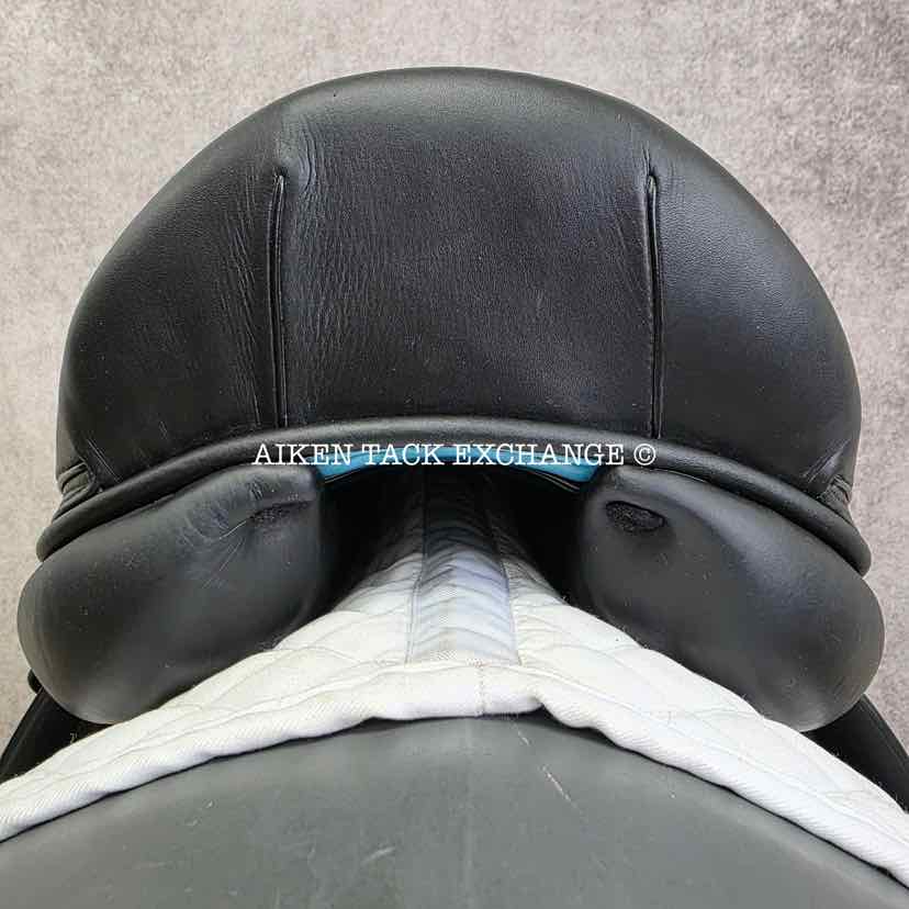 **SOLD** 2022 Voltaire Adelaide Monoflap Dressage Saddle, 17.5" Seat, 2AA Flap, Wide Tree, PRO Panels, Full Buffalo Leather