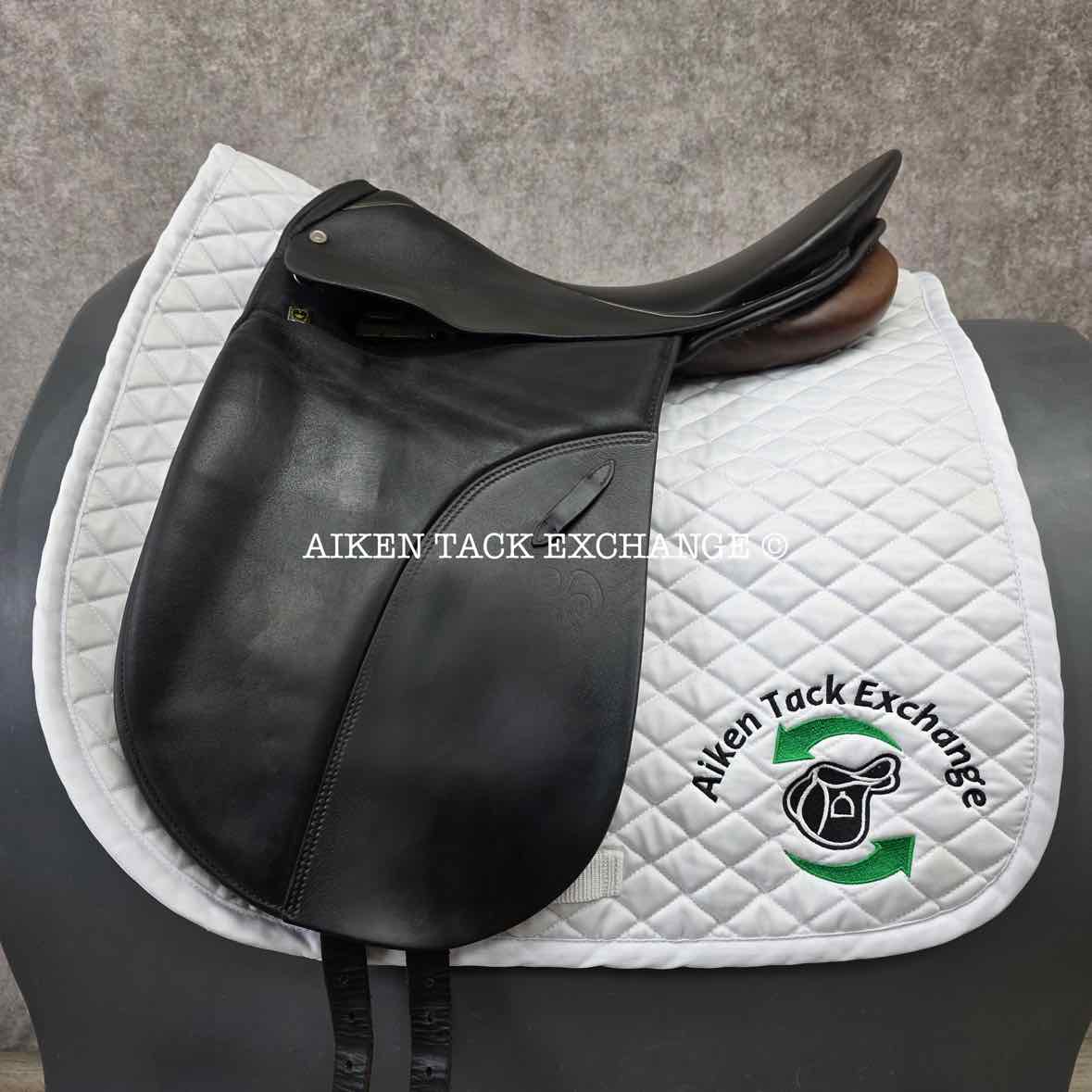 Stubben Tristan Dressage Saddle, 18" Seat, 31.5cm Tree - Medium Wide, Wool Flocked Panels