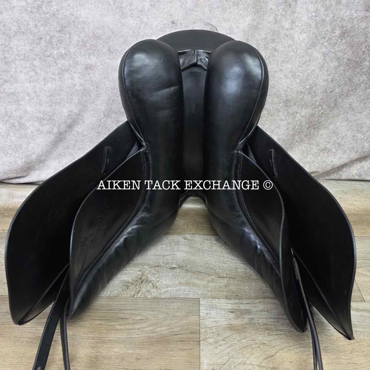 2013 Custom Saddlery Signature Wolfgang Solo Dressage Saddle, 16.5" Seat, Adjustable Tree, Wool Flocked Panels