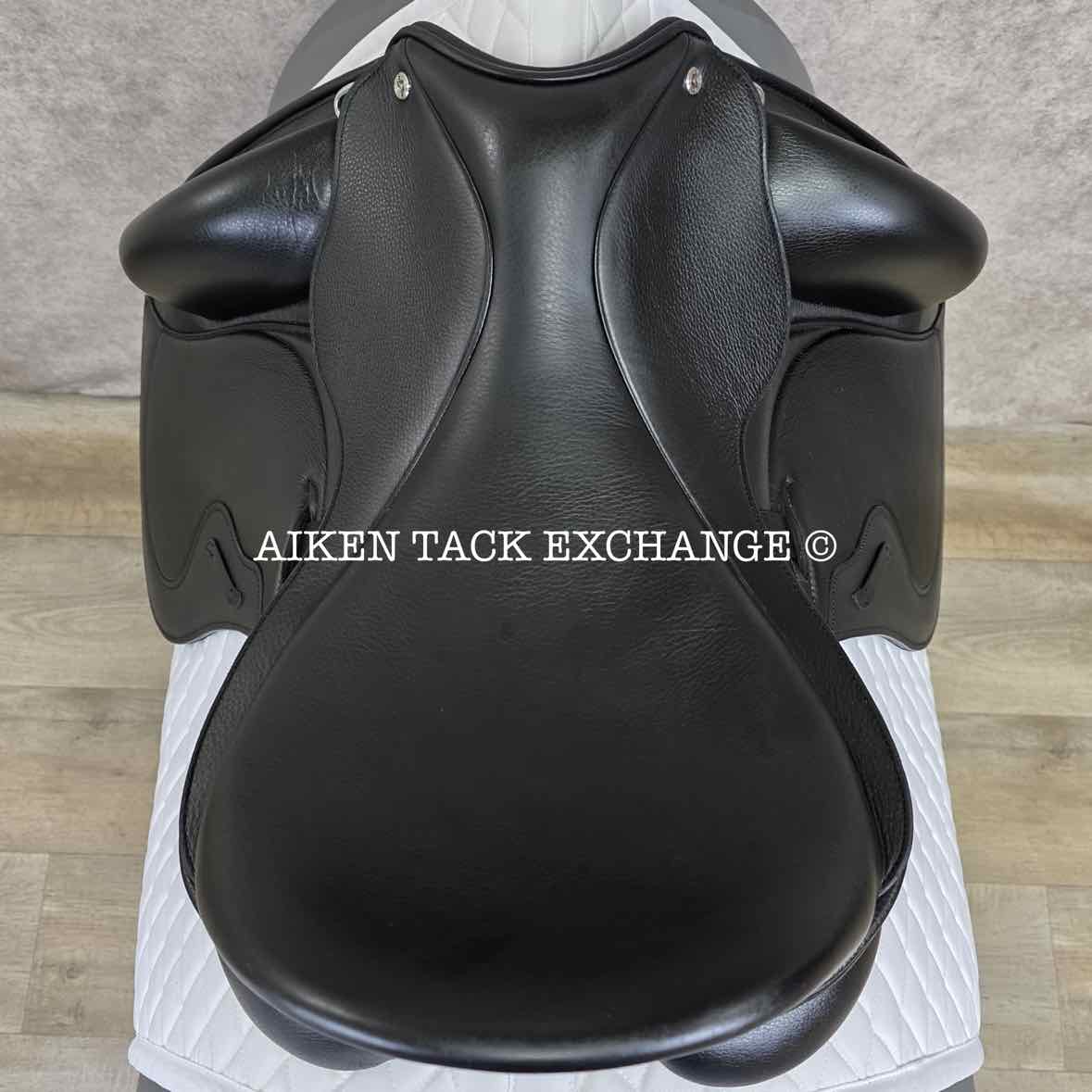 2023 Envy by Custom Saddlery Motion Monoflap Dressage Saddle, 18" Seat, Adjustable Tree, Wool Flocked Panels