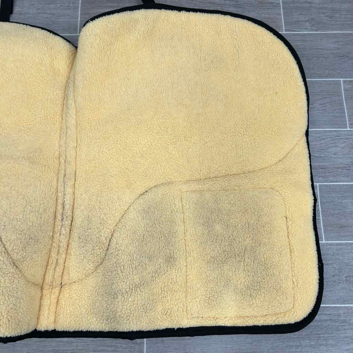 Fleece All Purpose Saddle Pad with Pockets