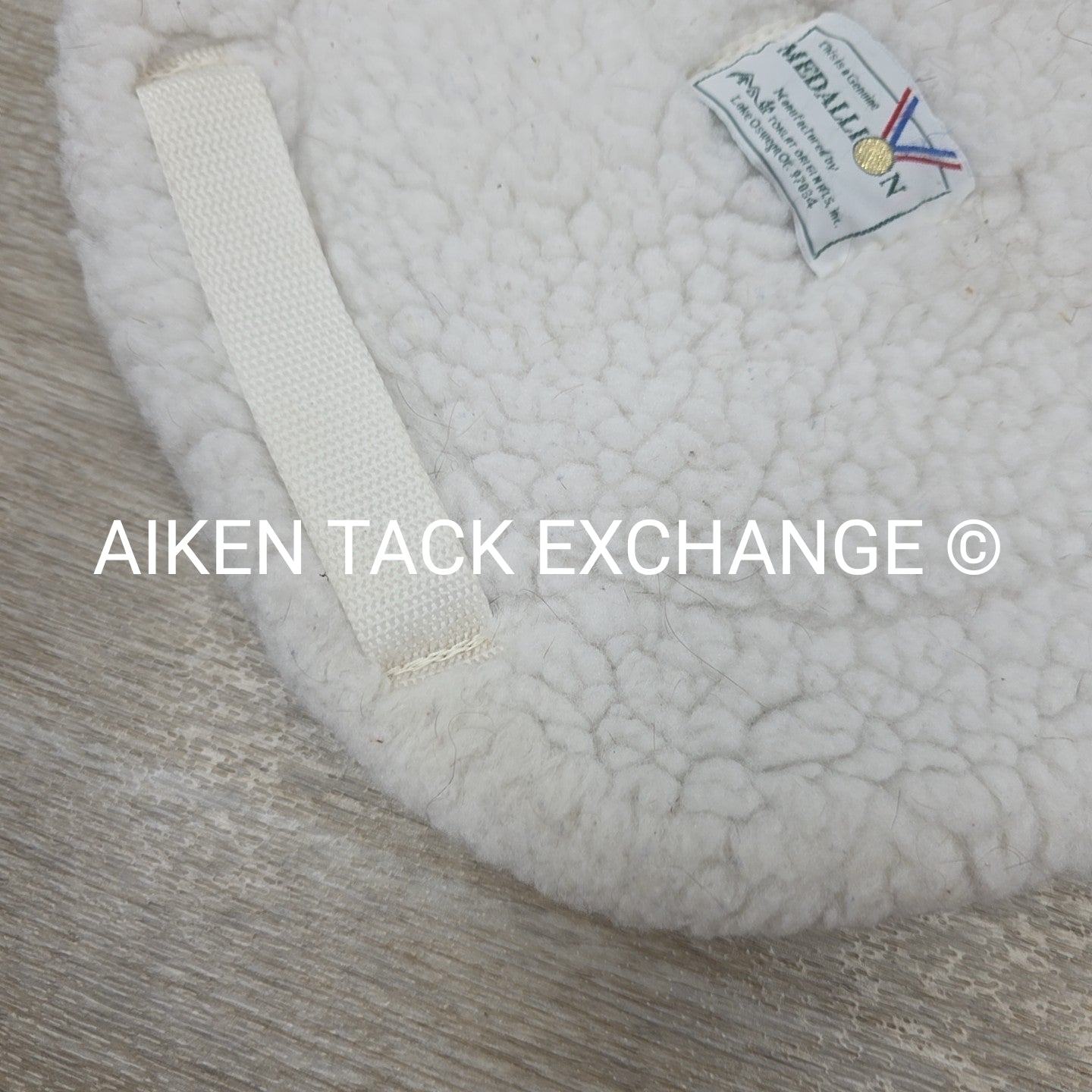 Toklat Medallion Contour Fleece Saddle Pad